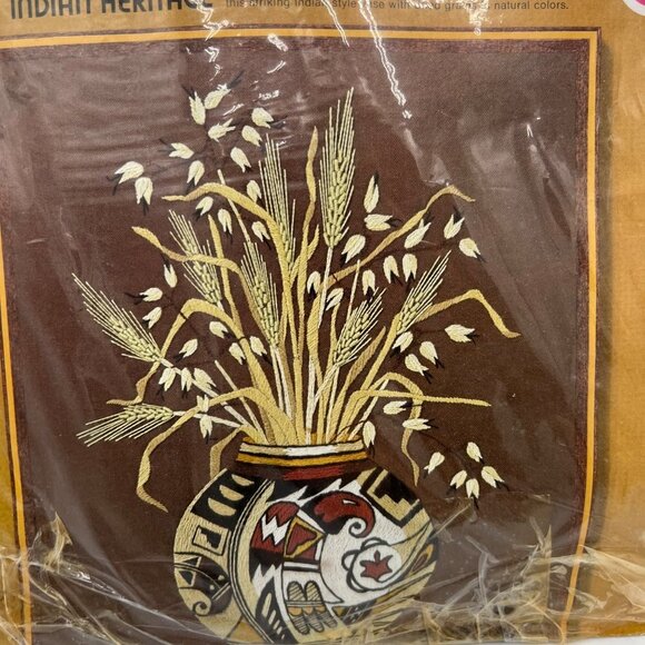 Sunset Stitchery Santa FE Heritage Wool 1976 Crewel Embroidery Kit 16x20 - Picture 3 of 10